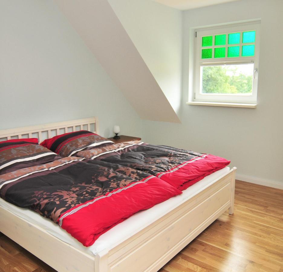 Schloms Hof Apartment Waffensen Ngoại thất bức ảnh