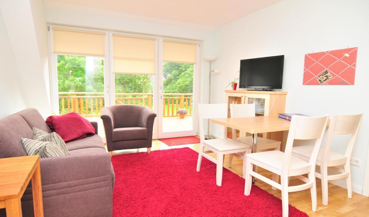 Schloms Hof Apartment Waffensen Ngoại thất bức ảnh