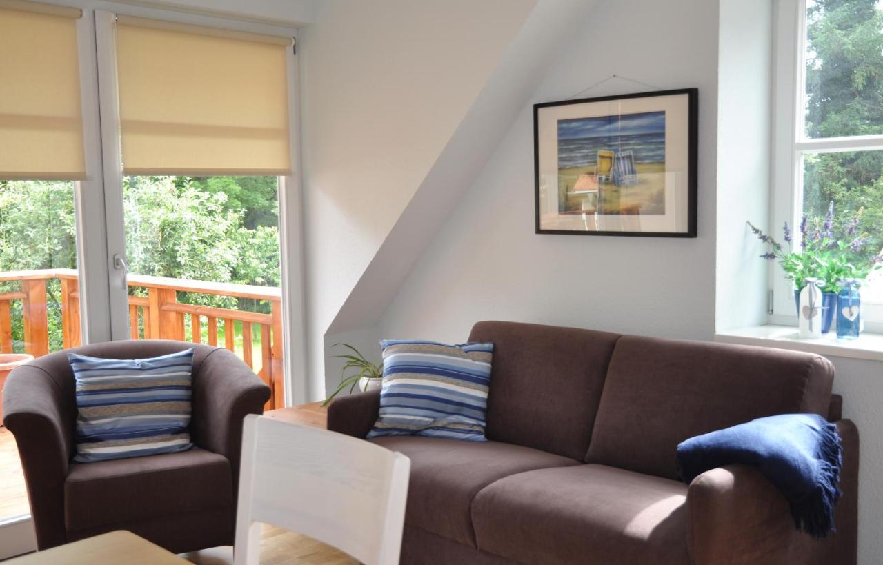 Schloms Hof Apartment Waffensen Ngoại thất bức ảnh