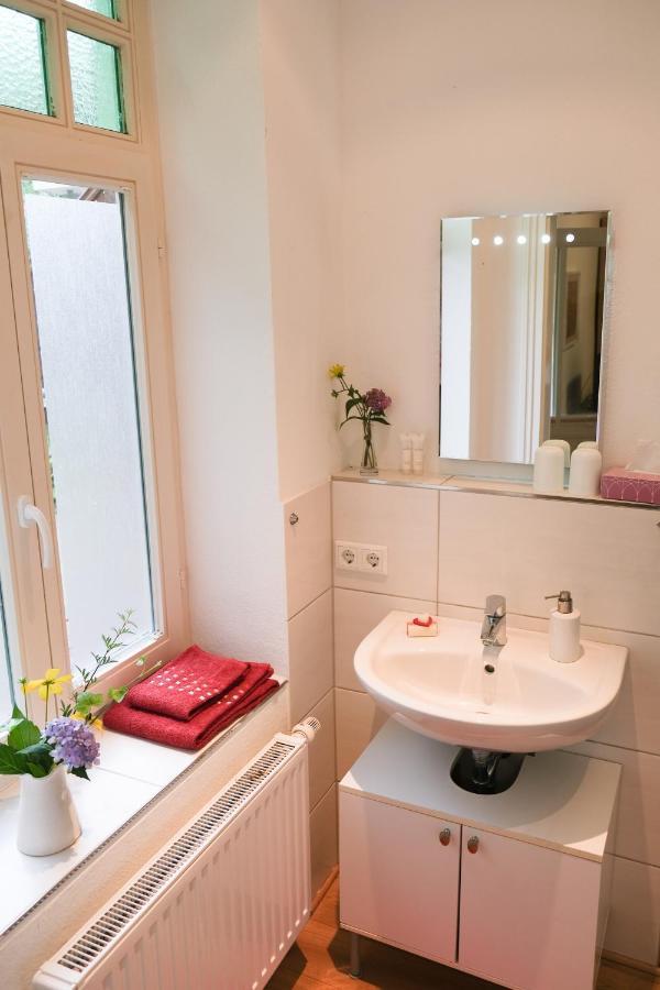Schloms Hof Apartment Waffensen Ngoại thất bức ảnh
