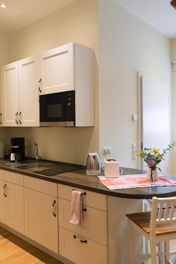 Schloms Hof Apartment Waffensen Ngoại thất bức ảnh
