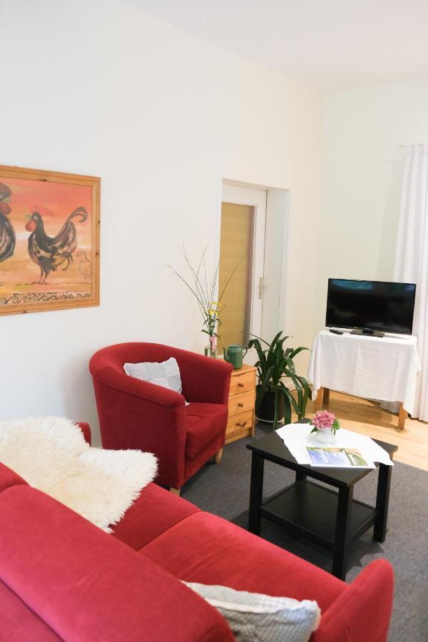 Schloms Hof Apartment Waffensen Ngoại thất bức ảnh