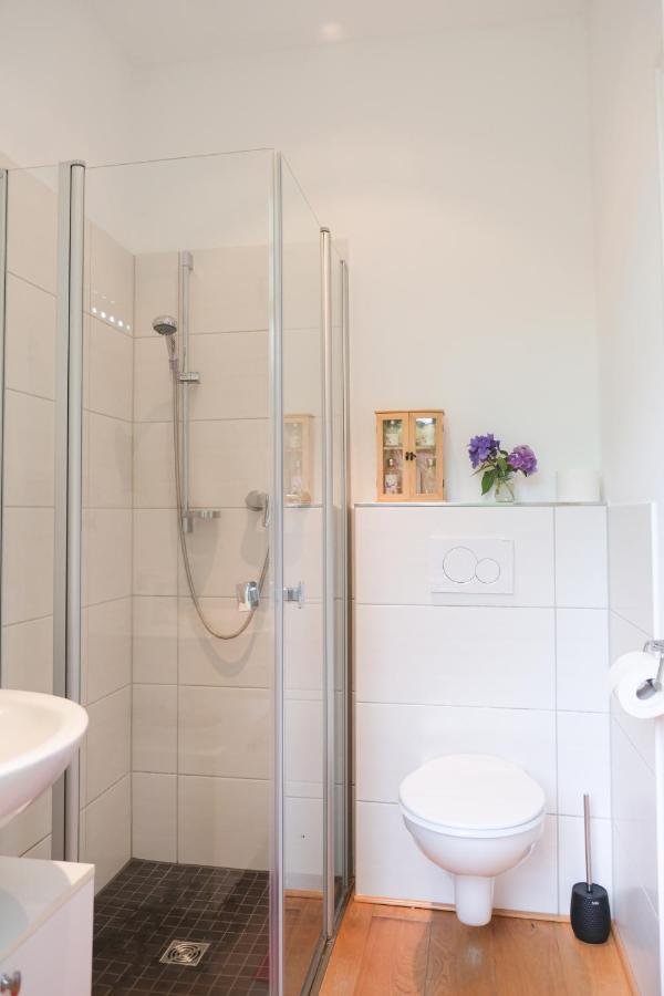 Schloms Hof Apartment Waffensen Ngoại thất bức ảnh