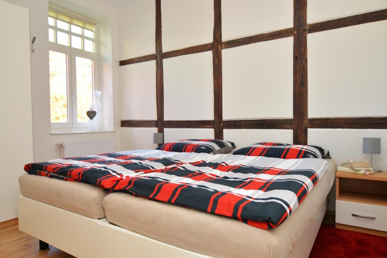 Schloms Hof Apartment Waffensen Ngoại thất bức ảnh