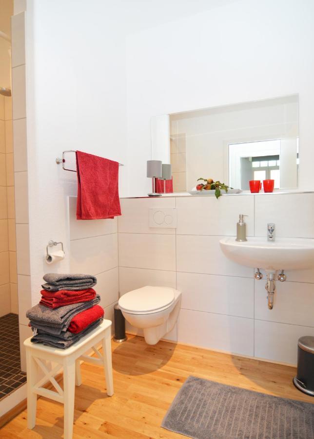 Schloms Hof Apartment Waffensen Ngoại thất bức ảnh